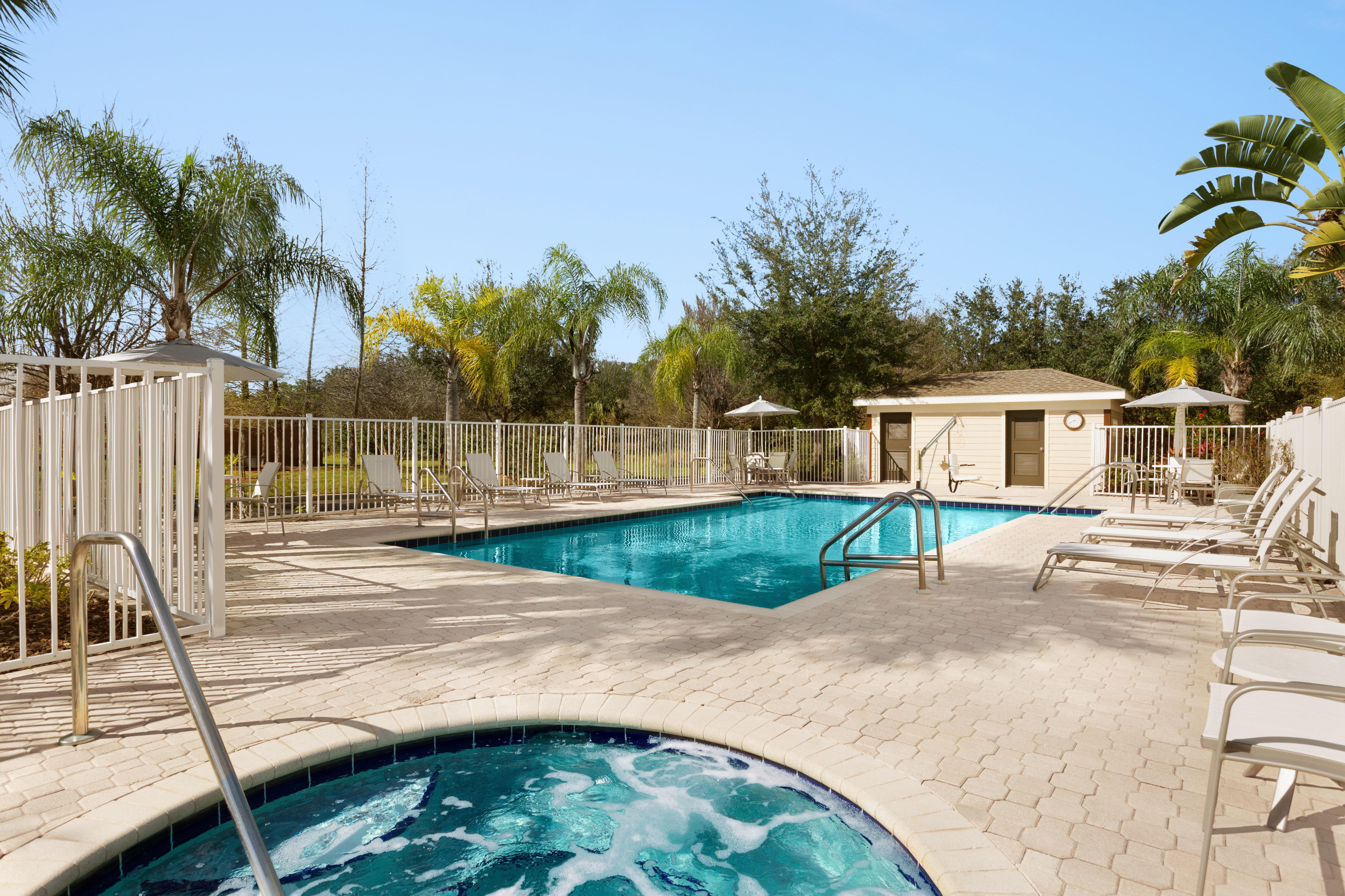 Staybridge Suites Tampa East- Brandon By Ihg Mango Exterior photo