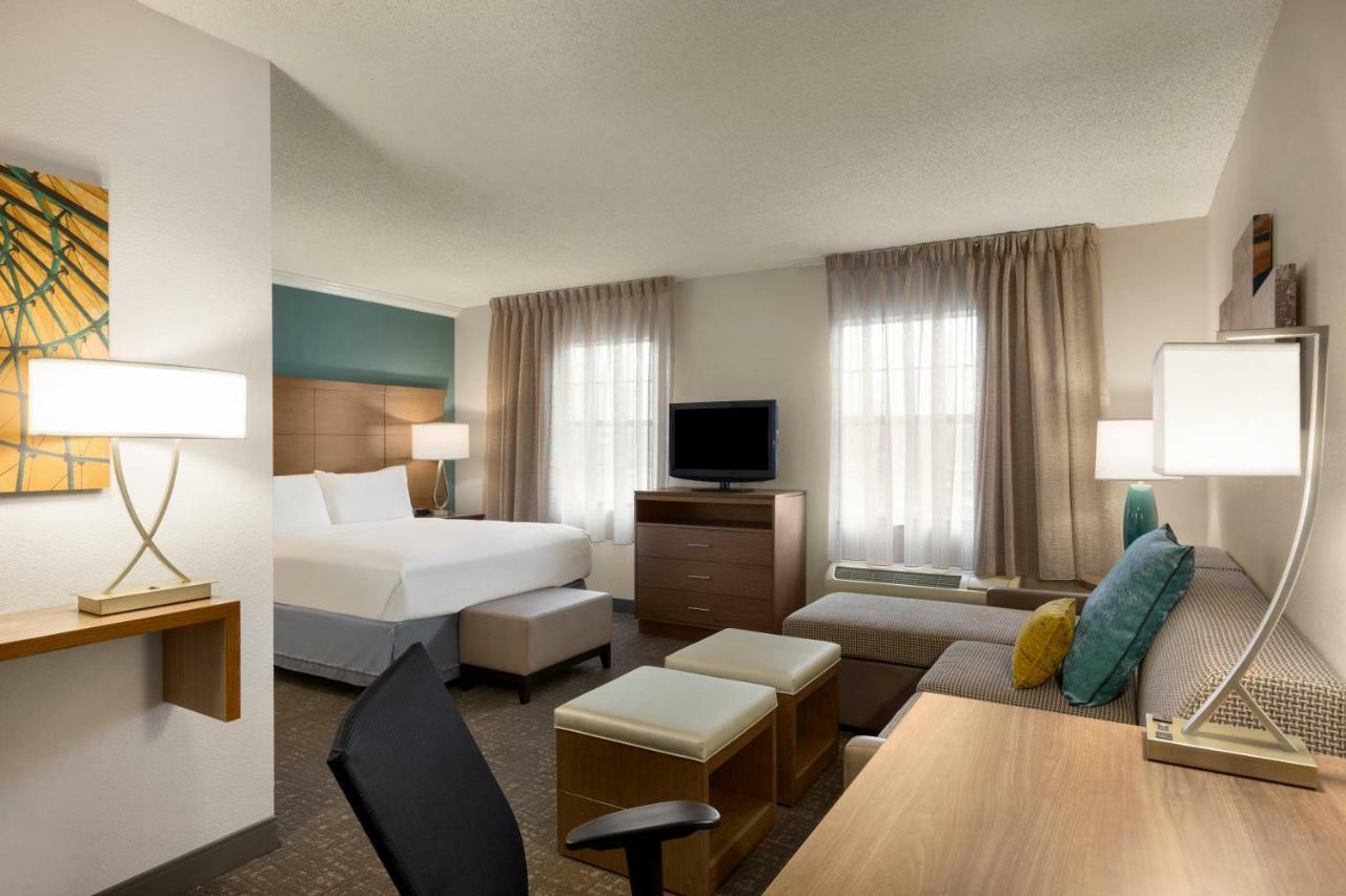 Staybridge Suites Tampa East- Brandon By Ihg Mango Exterior photo